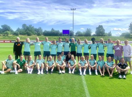 frauennationalmannschaft | stimmtraingin barbara zechel